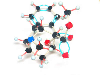 cocaine molecule